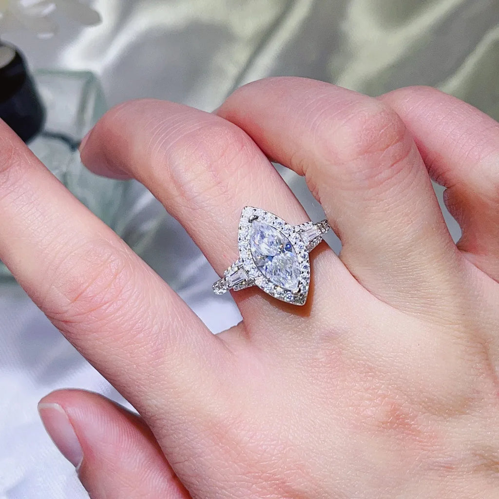 2 Carat Moissanite 925 Sterling Silver Ring