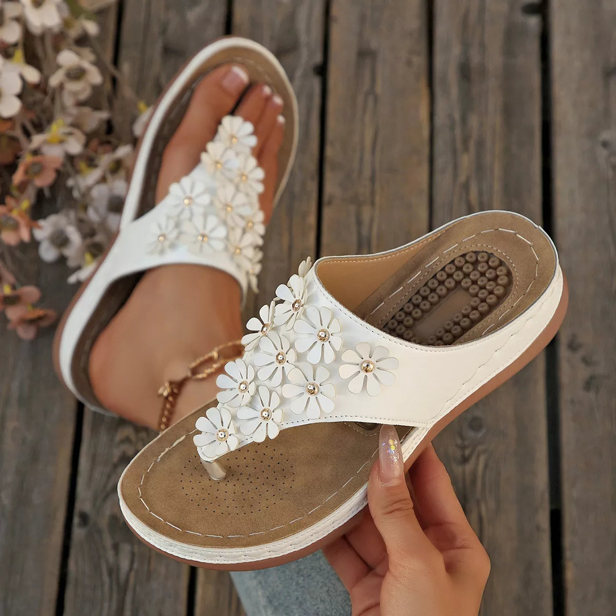 Toe Post Flats Sandals