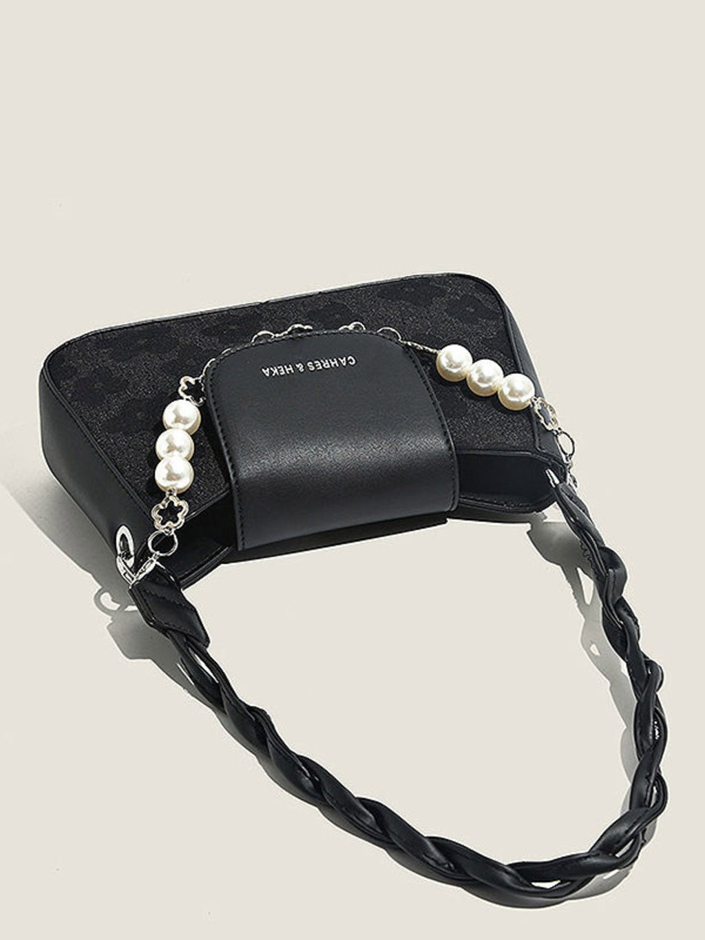 Pearl Chain Decor Shoulder Bag