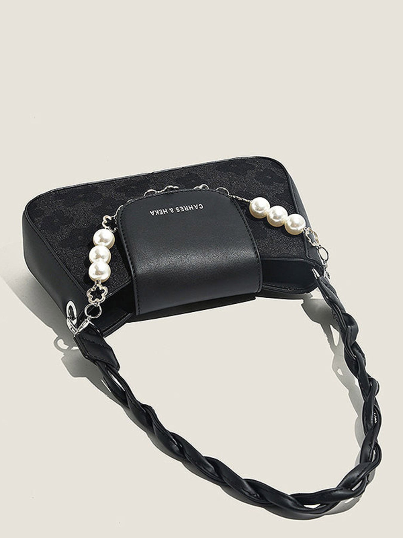 Pearl Chain Decor Shoulder Bag