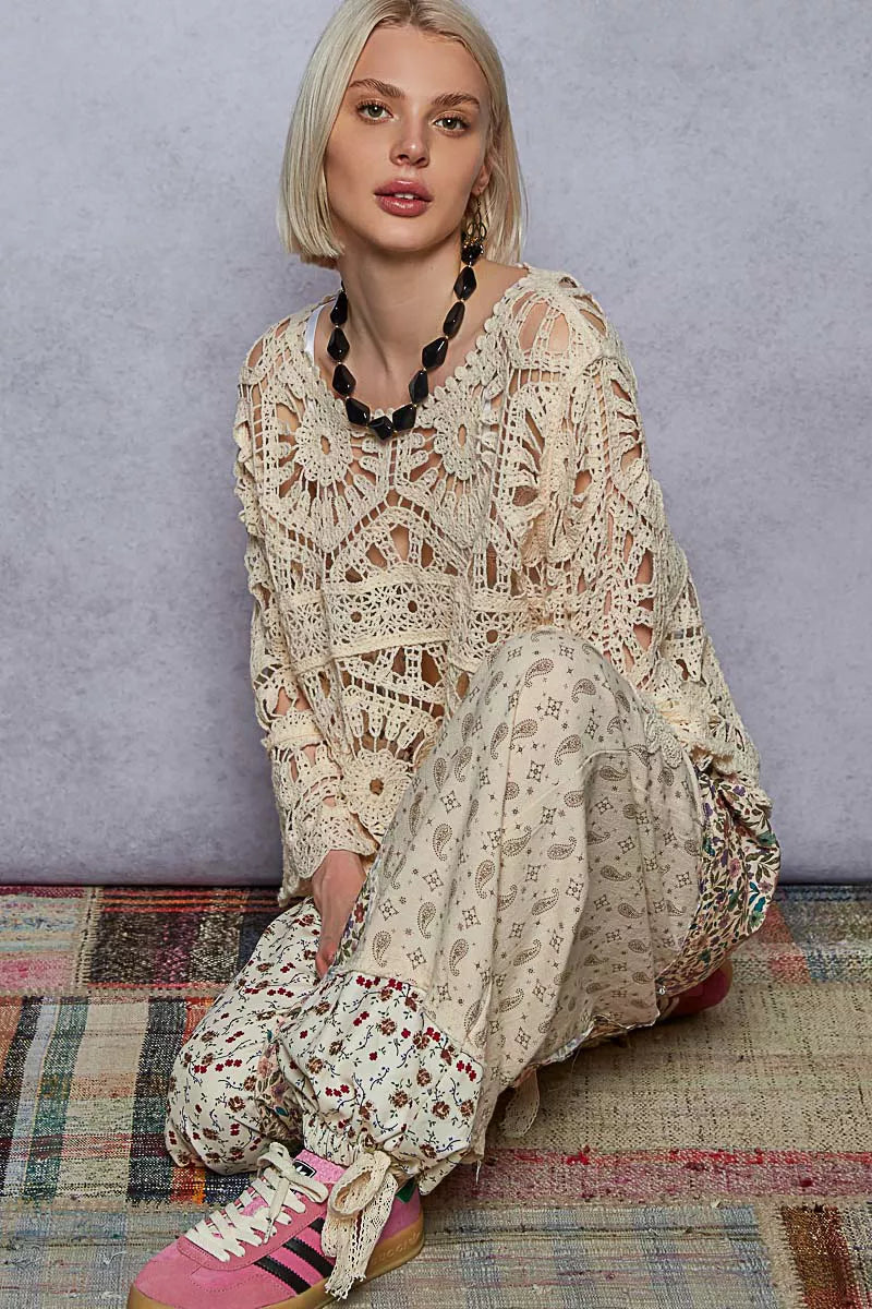 POL Round Neck Weave Knit Pattern Cropped Cover Up