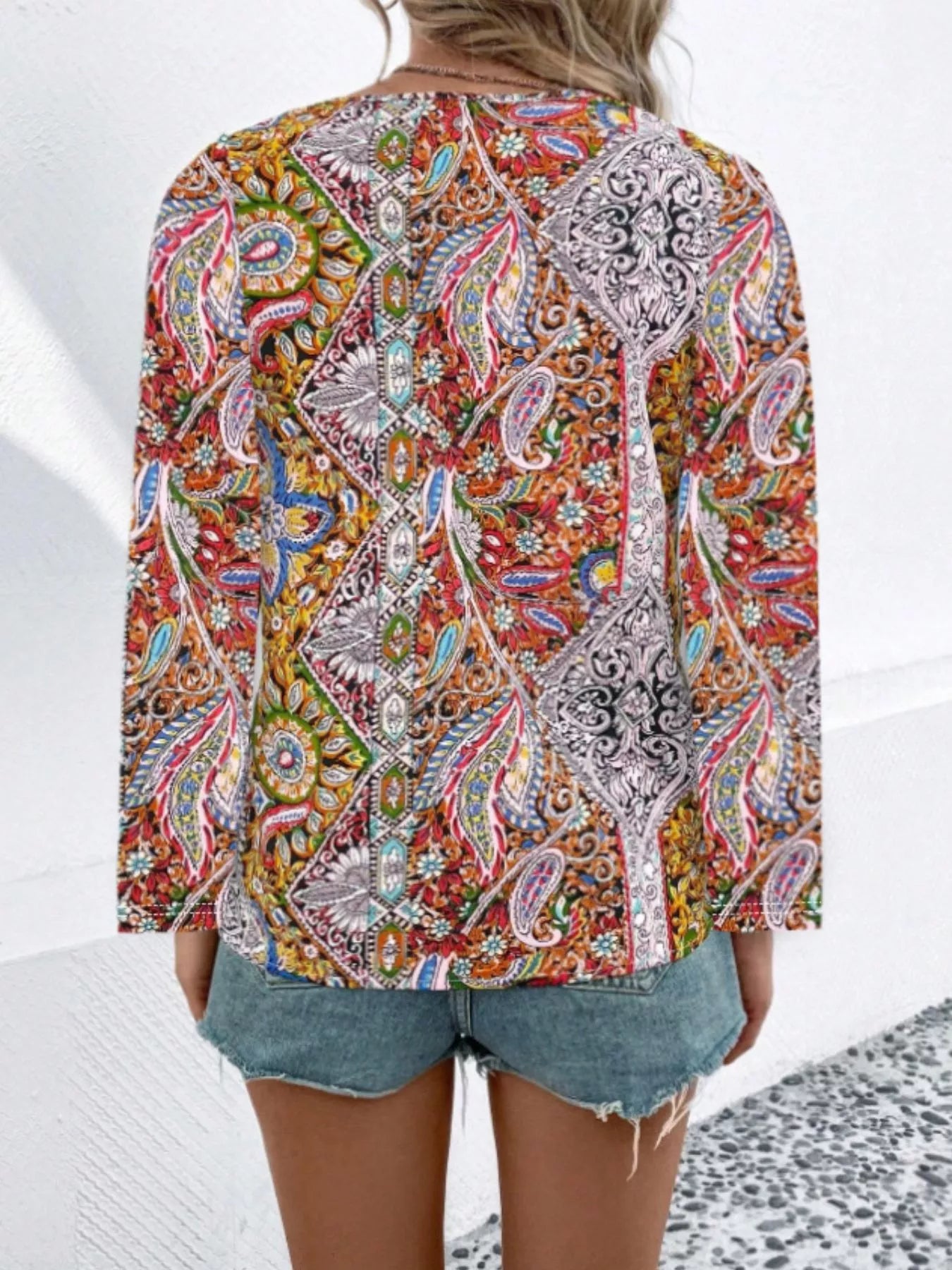 Printed V-Neck Long Sleeve Blouse