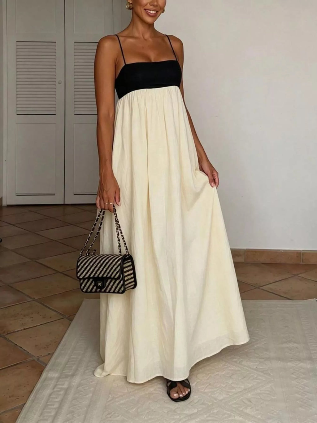 Sleeveless Two-Tone Maxi Dress