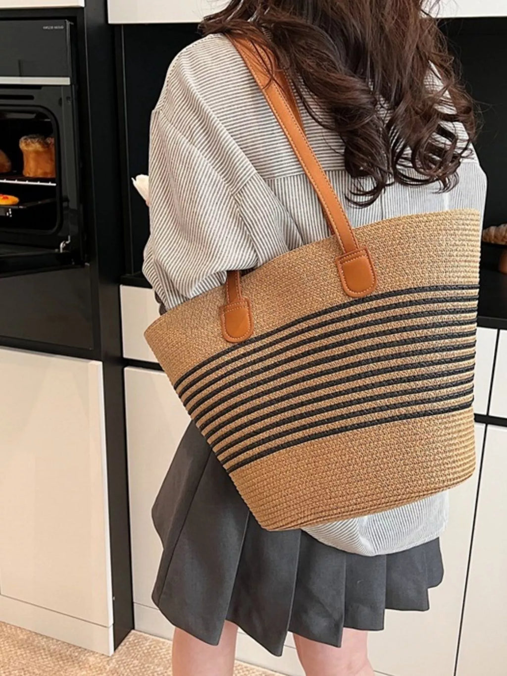 Striped Woven Straw Shoulder Bag