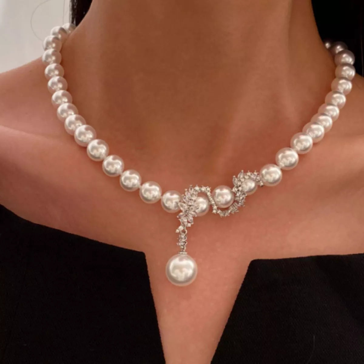 Zircon Pearl Necklace
