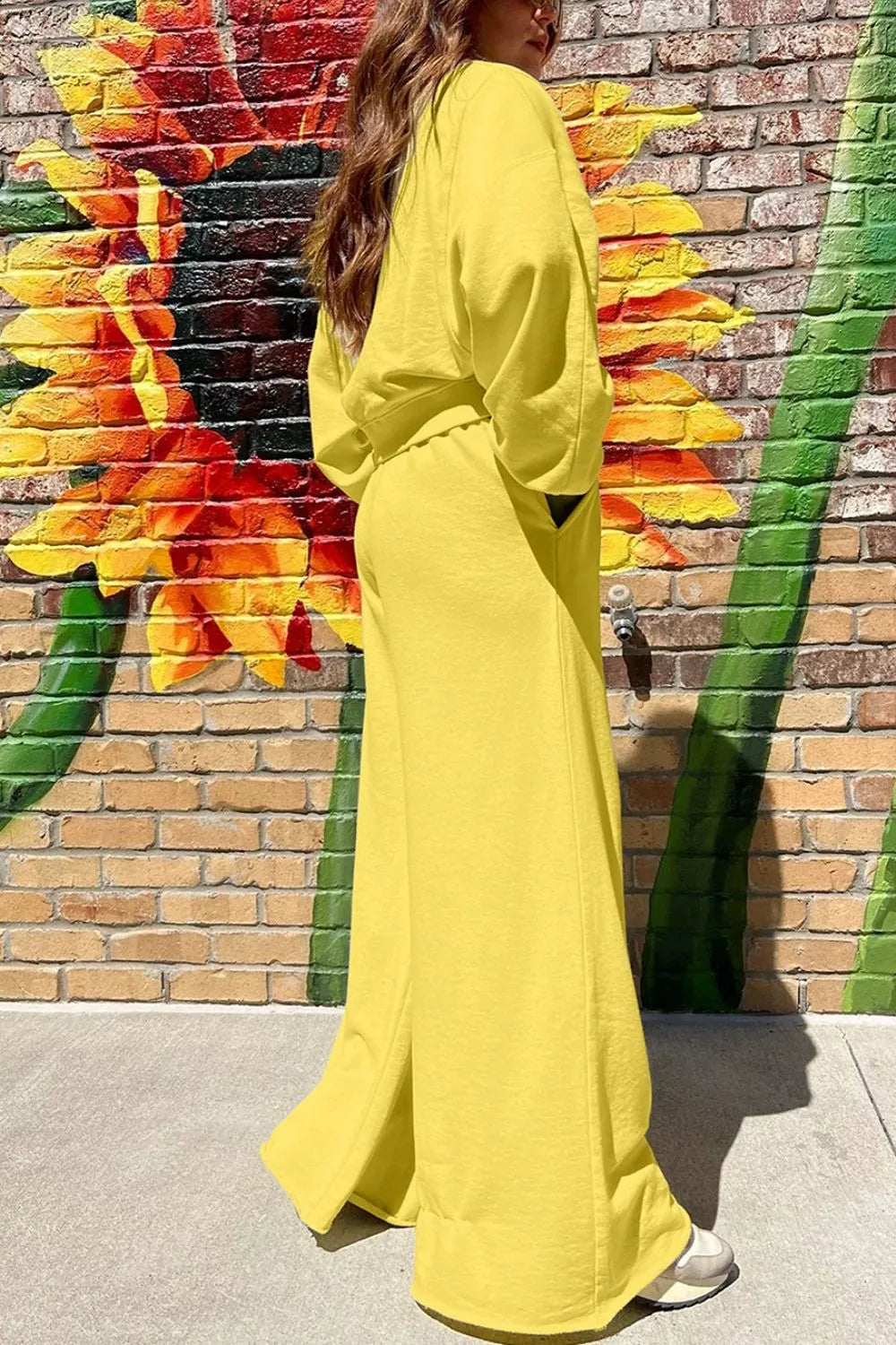 Round Neck Long Sleeve Sweatshirt and Pants Set
