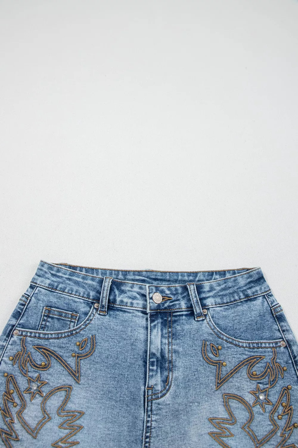 Western Embroidery Stud Denim Shorts