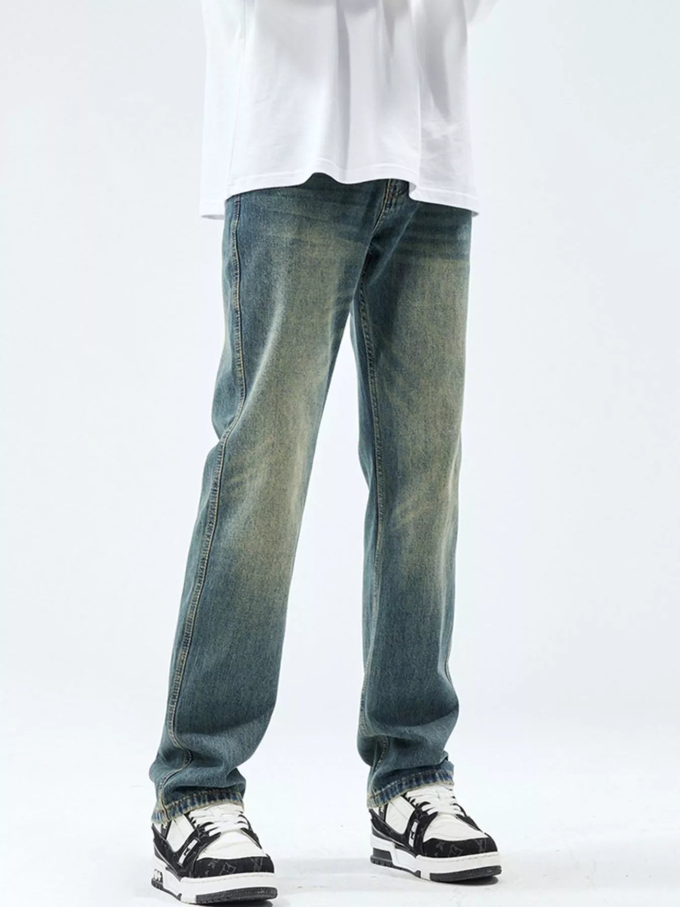Men's Washed Straight Leg Jeans