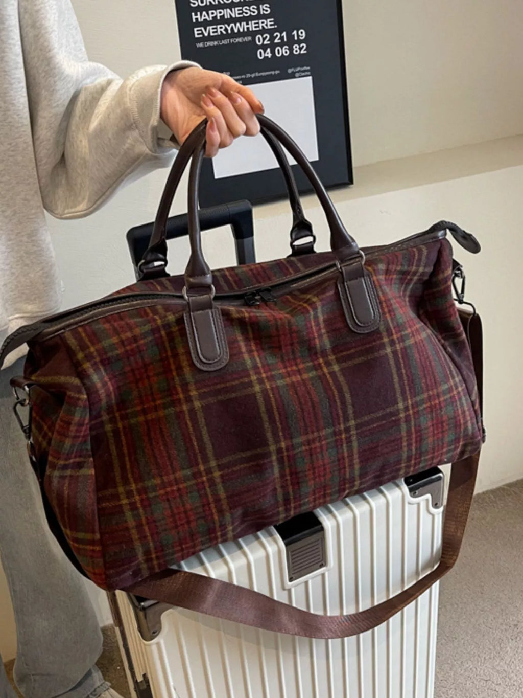 Vintage Plaid Pattern Travel Bag