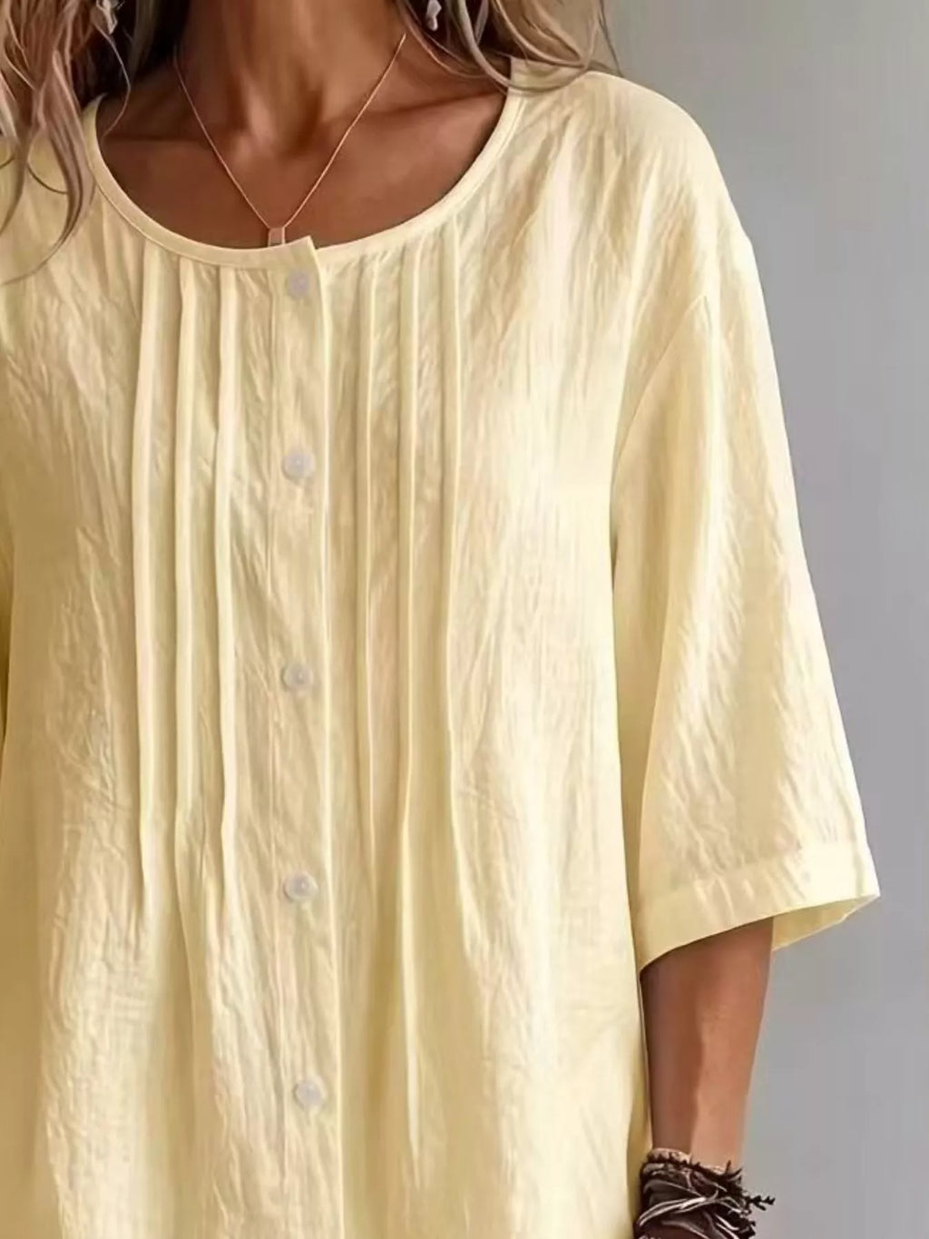 Full Size Texture Round Neck 3/4 Sleeve Blouse Plus Size