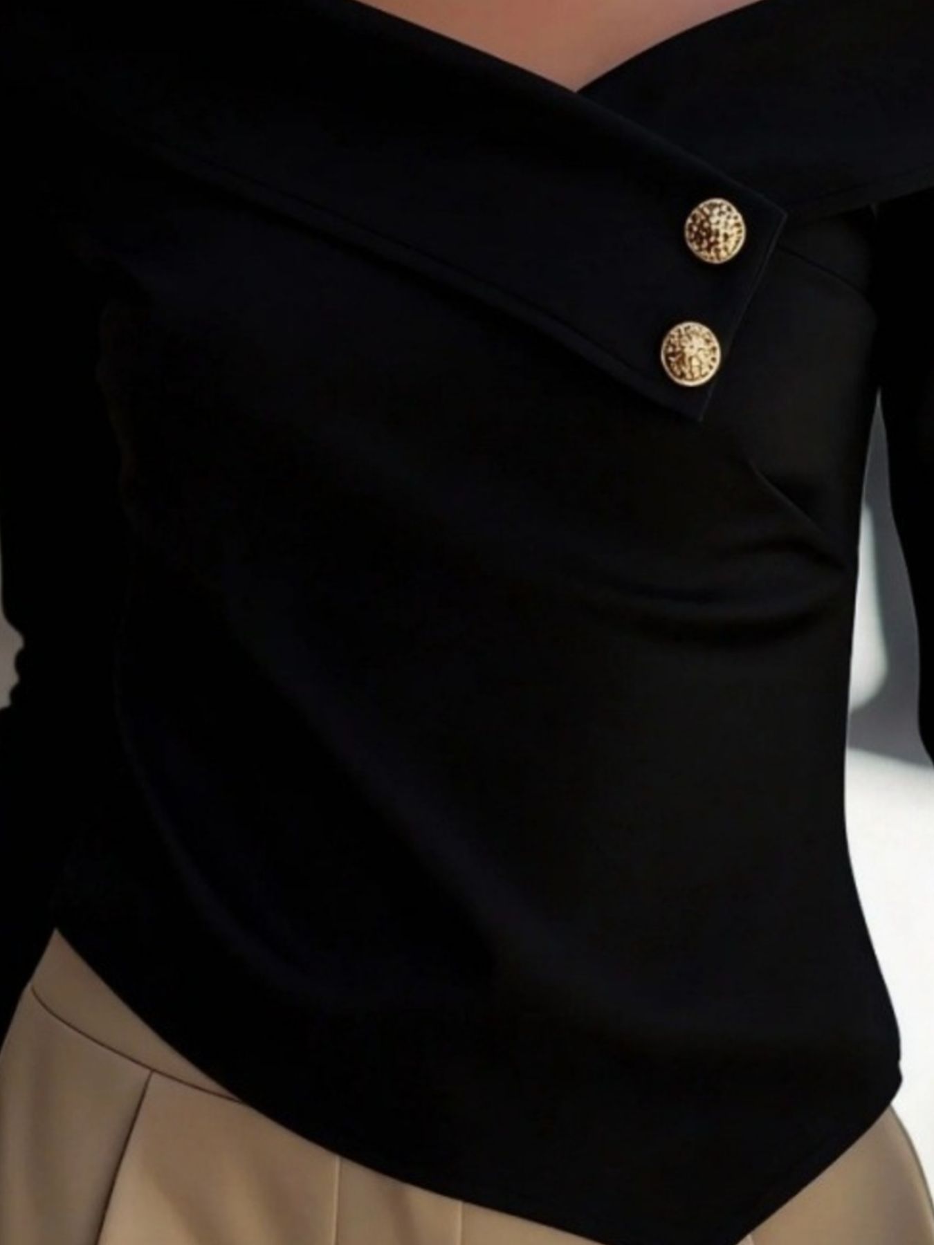 Off-Shoulder Button Decor Blouse
