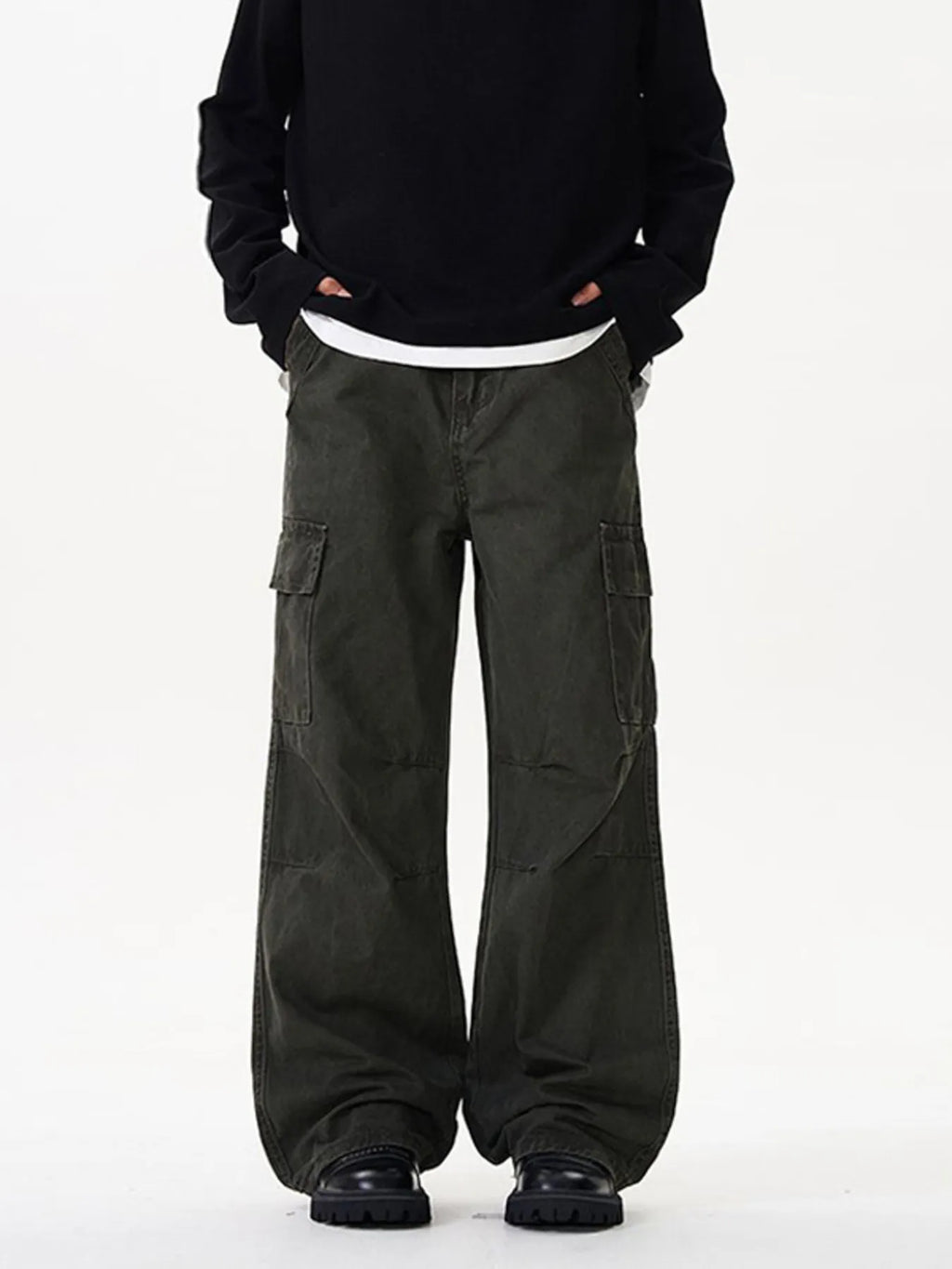 Men's Wide Leg Cargo Pants