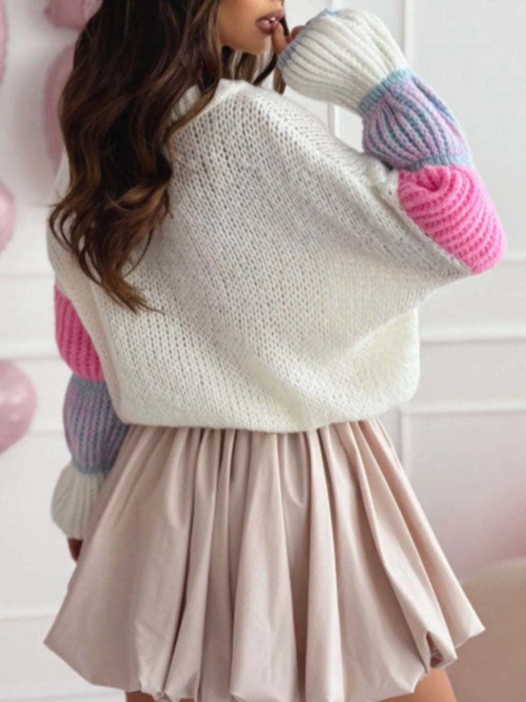 Color Block Round Neck Sweater