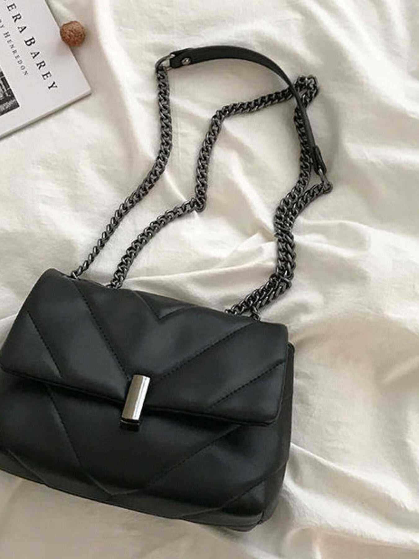 Quilted Chain Shoulder Bag