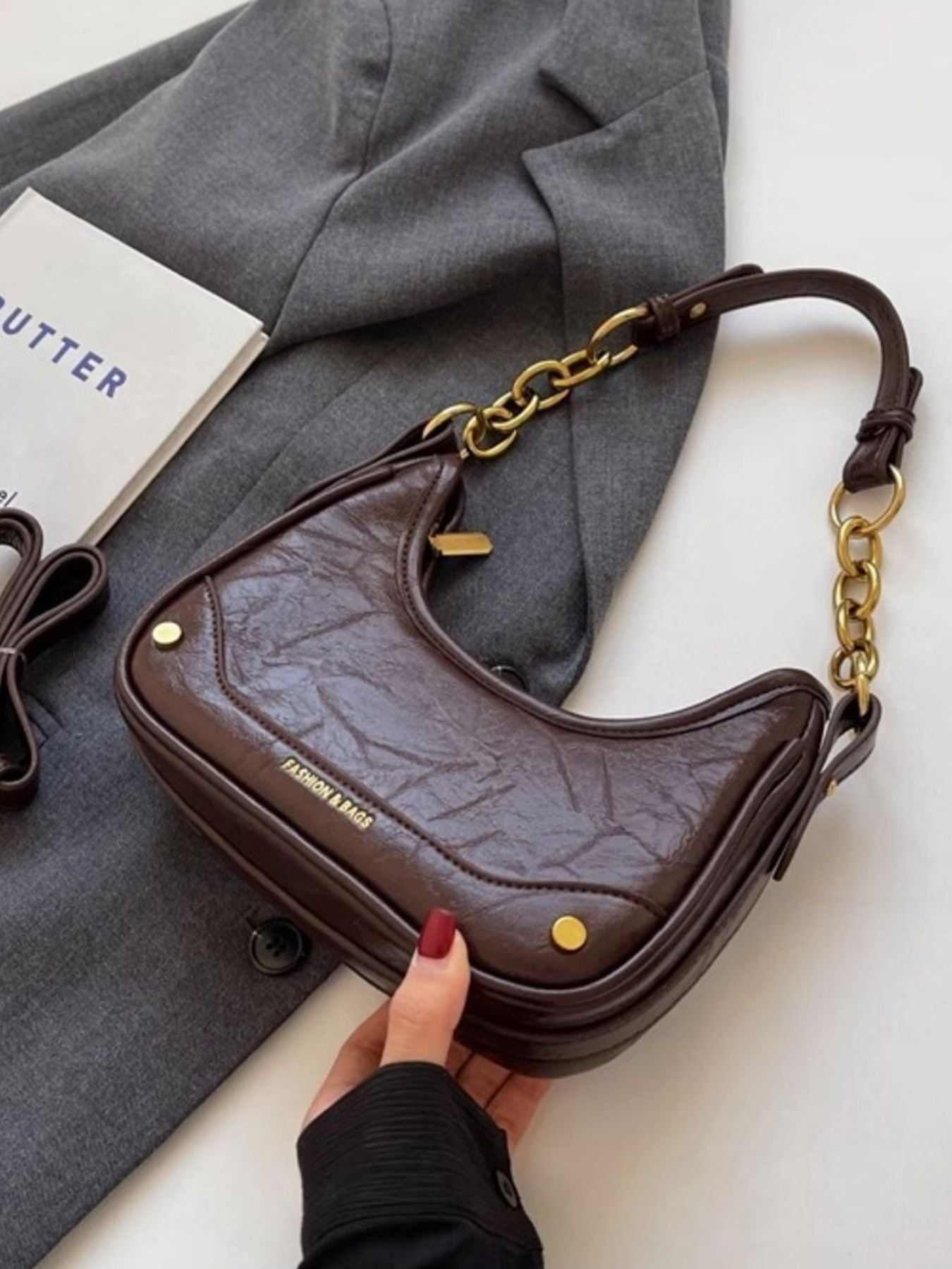 Chain Accent Shoulder Bag