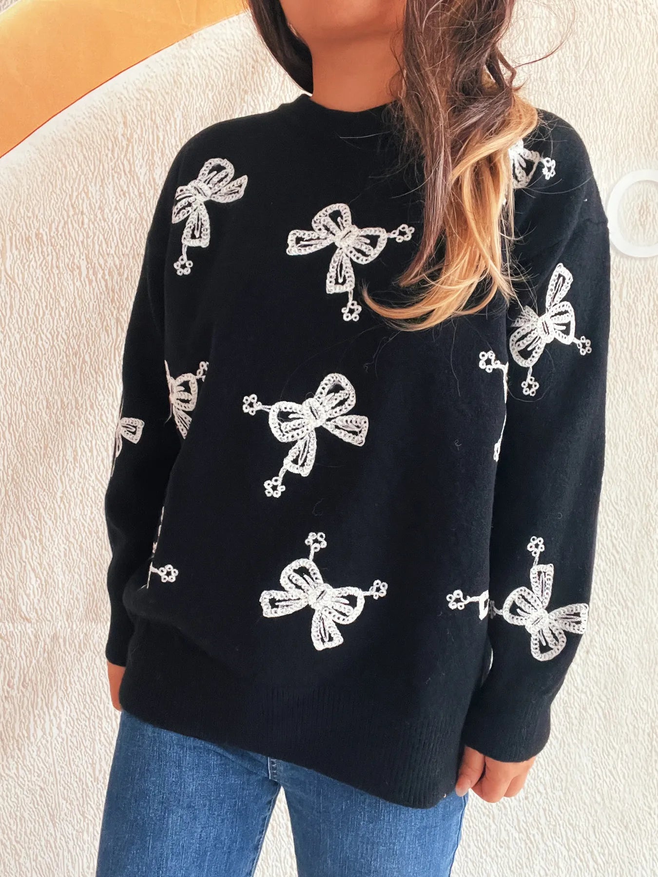Bow Round Neck Long Sleeve Sweater