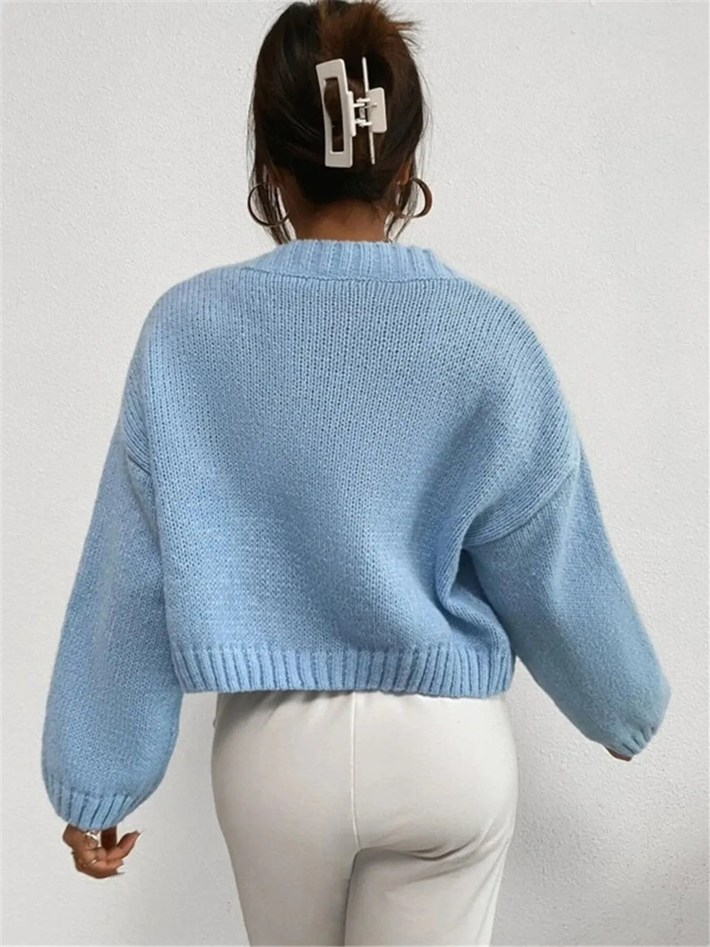 Contrast Cloud Pattern Cropped Button-Up Cardigan