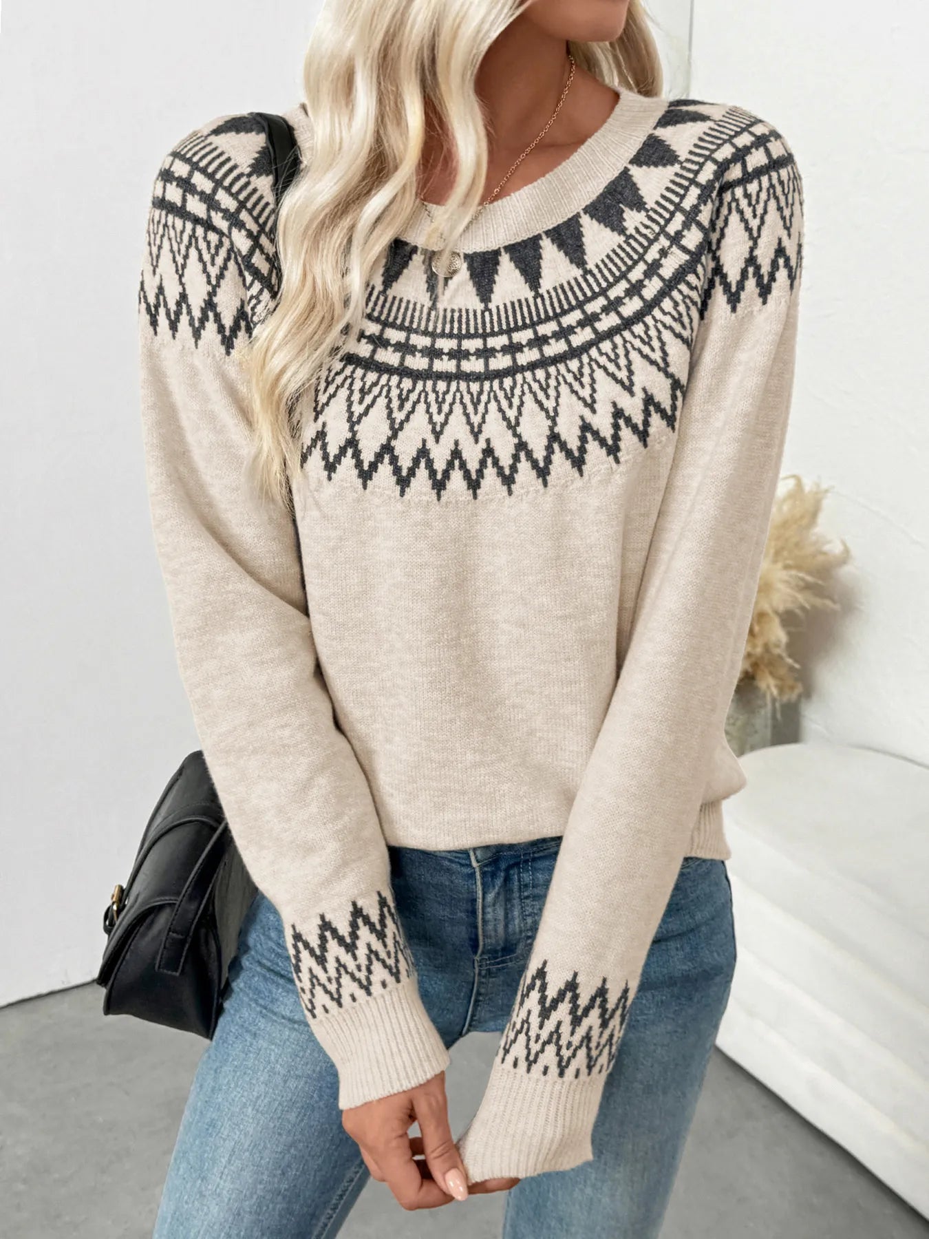 Nordic Fair Isle Pattern Round Neck Sweater
