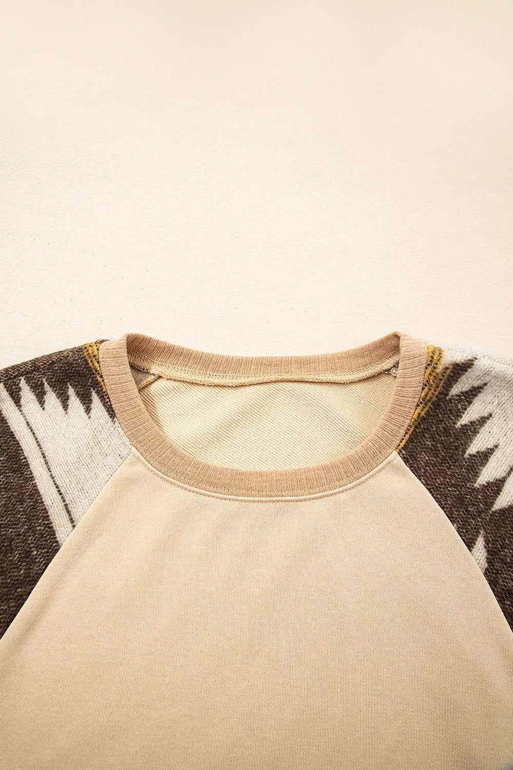 Sequined Rodeo Graphic Aztec Bubble Sleeve Patchwork Western Sweatshirt