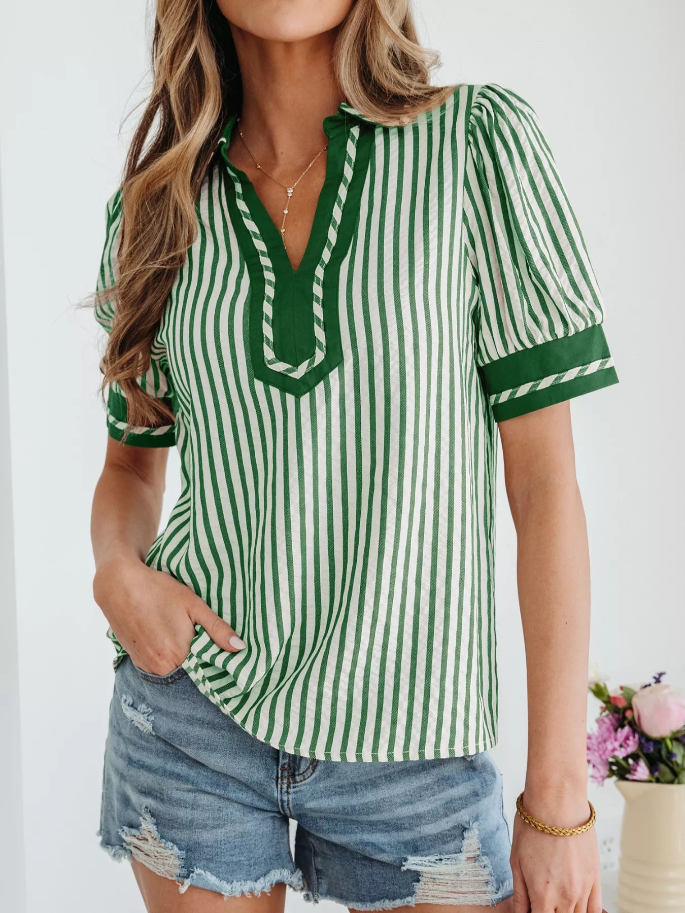 Stripe Collared Split Neck Short Bubble Sleeve Blouse