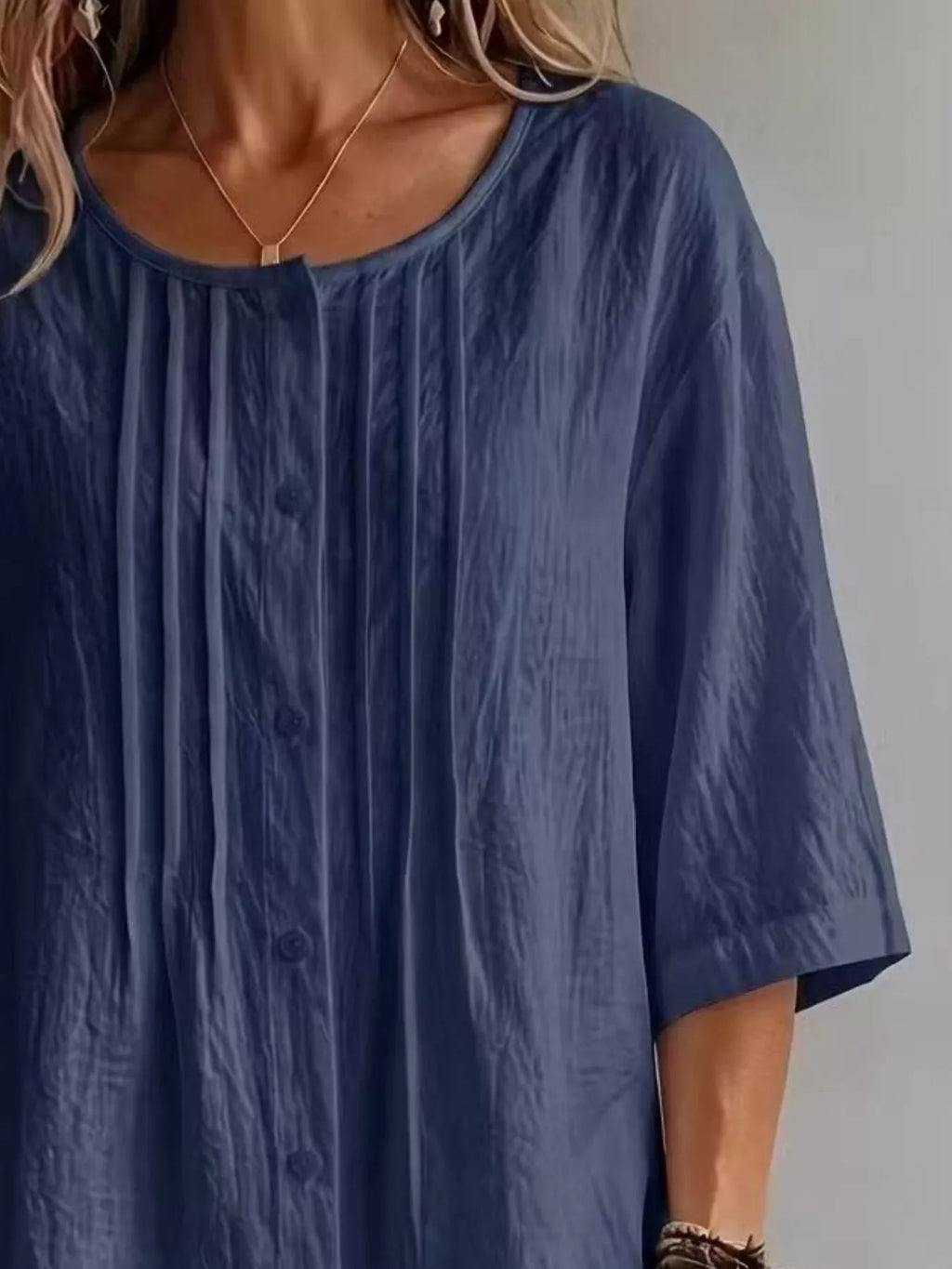 Full Size Texture Round Neck 3/4 Sleeve Blouse Plus Size