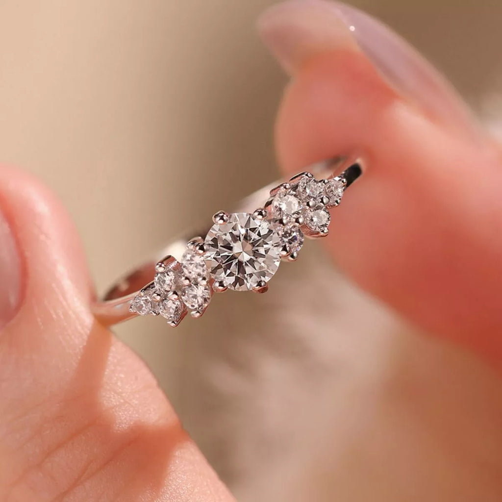 2 Carat Moissanite 925 Sterling Silver Ring