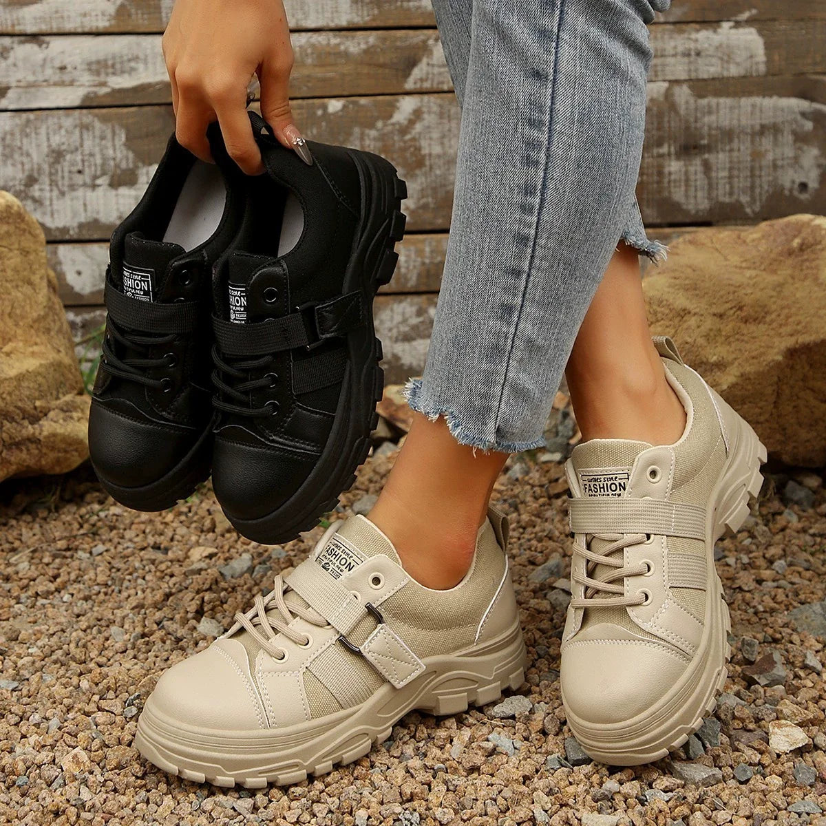 Lace Up Platform Casual Sneakers