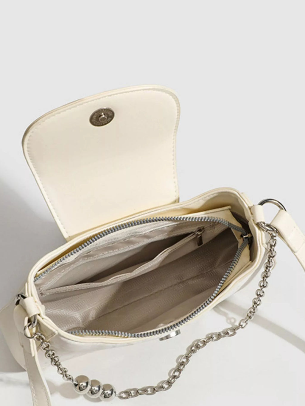 Butterfly Decor Chain Shoulder Bag