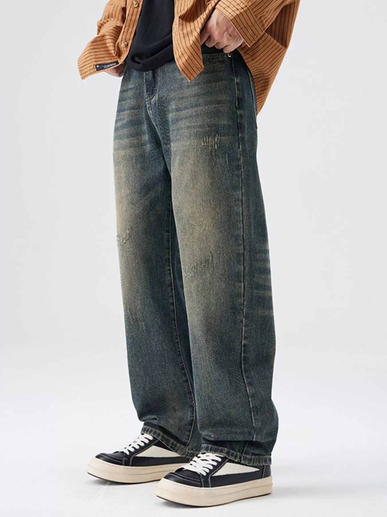 Men's Washed Wide Leg Jeans