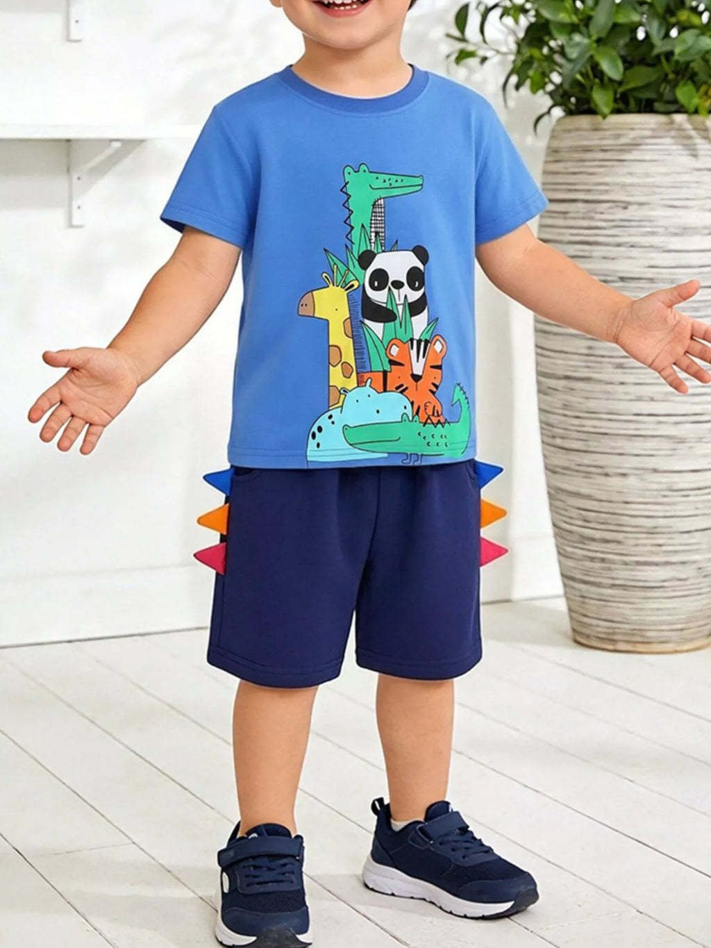 Children's Animal Print Tee & Dinosaur Decor Shorts Set
