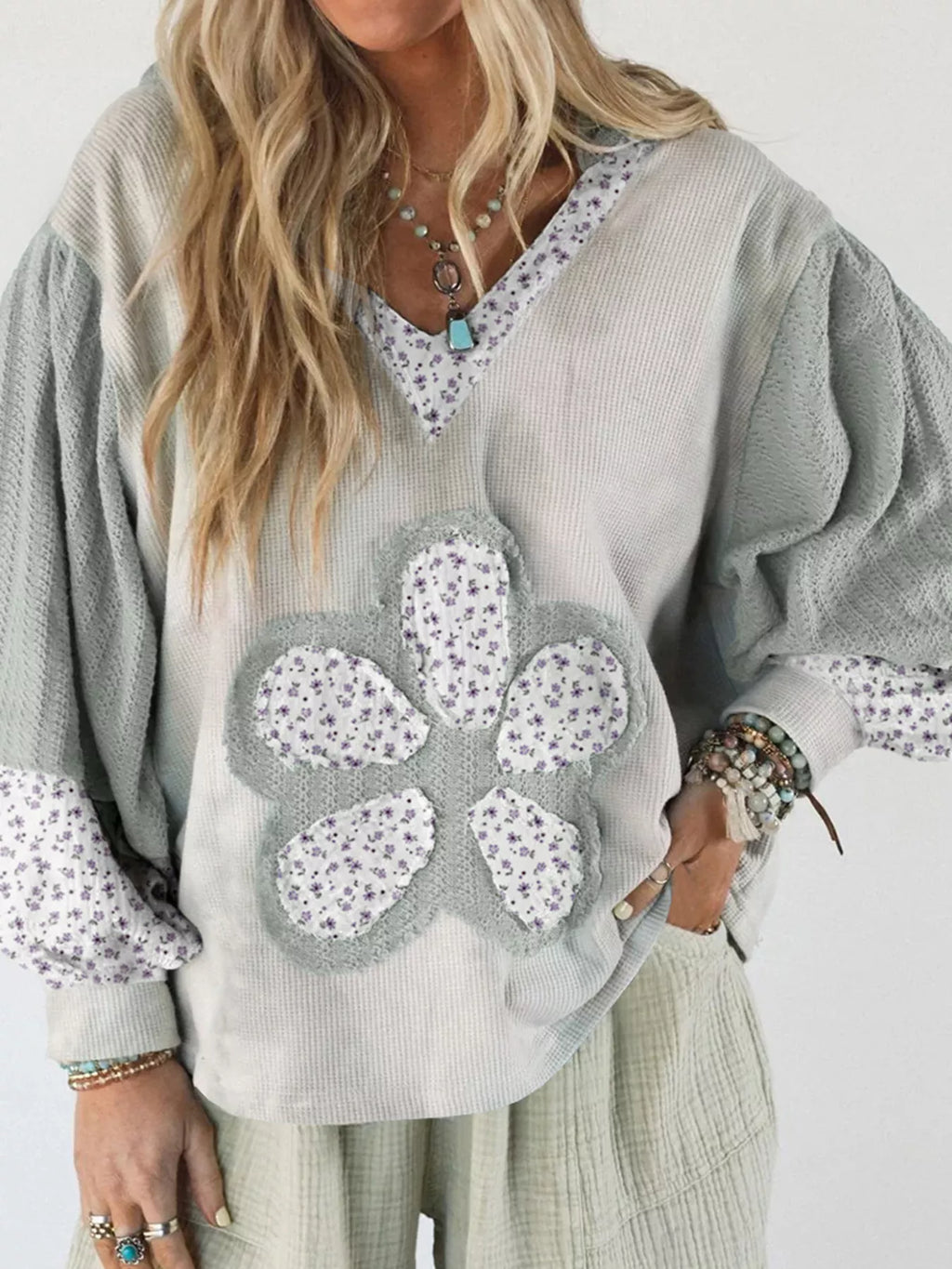 Floral Patched Waffle Textured V Neck Casual Hooded Top