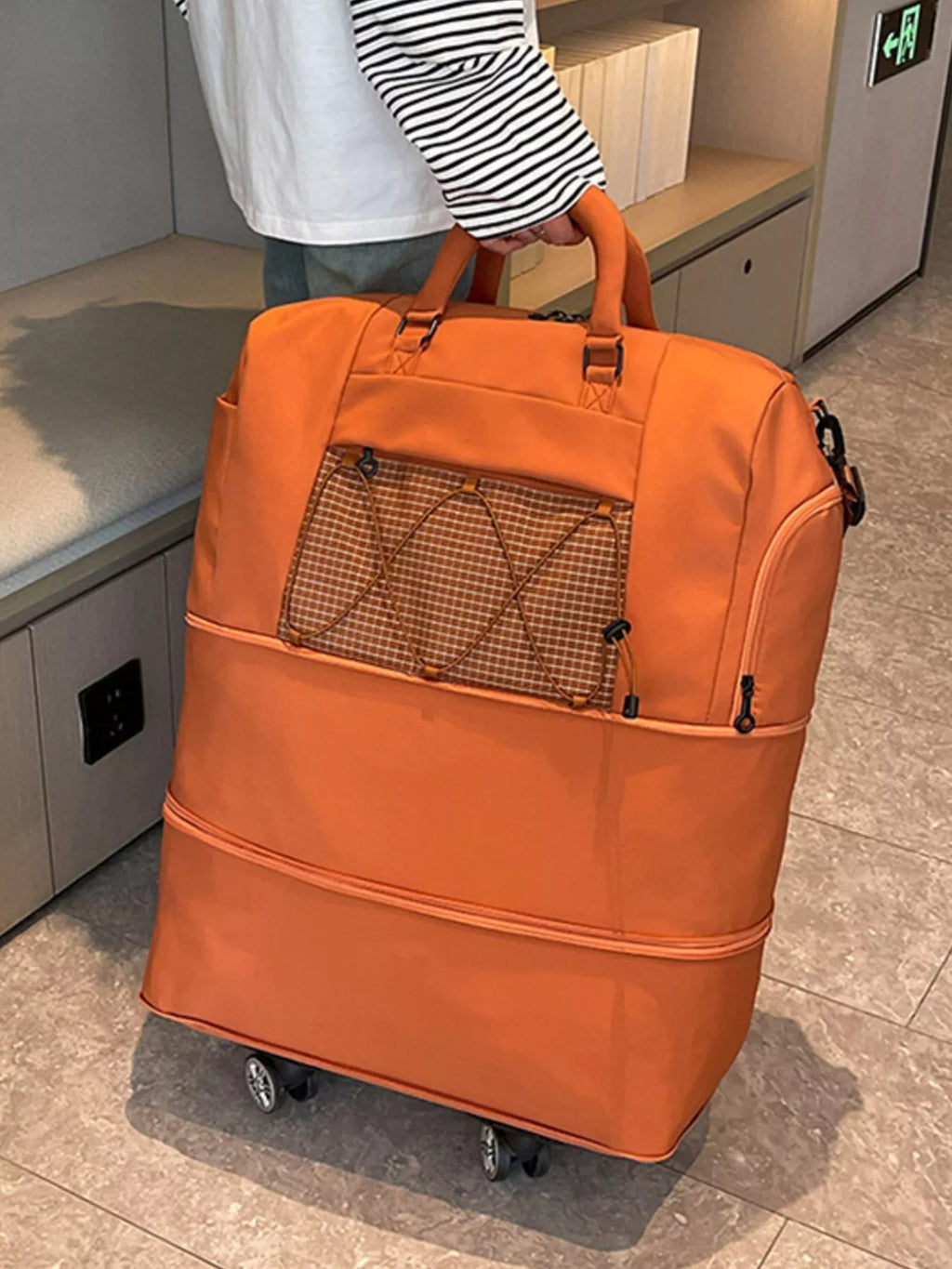 Expandable Rolling Duffel Bag