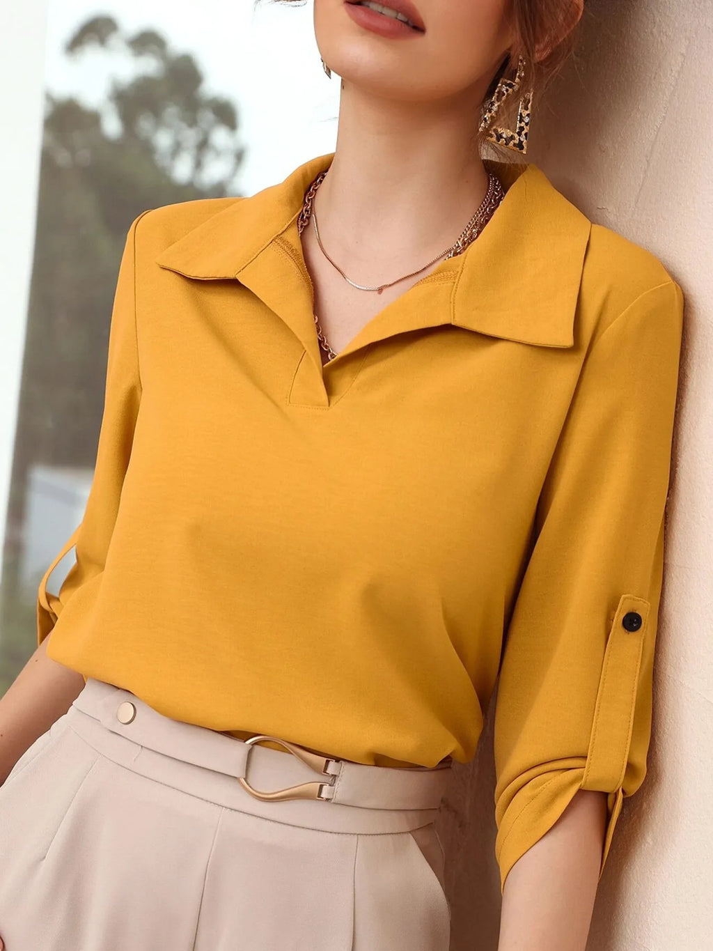 Collared Neck Half Sleeve Blouse
