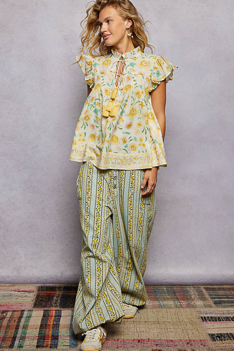 POL Tassel Tied Floral Flutter Sleeve Blouse