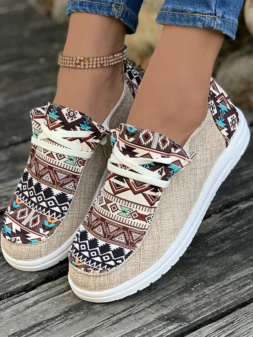 Geometric Lace-Up Round Toe Slip-Ons
