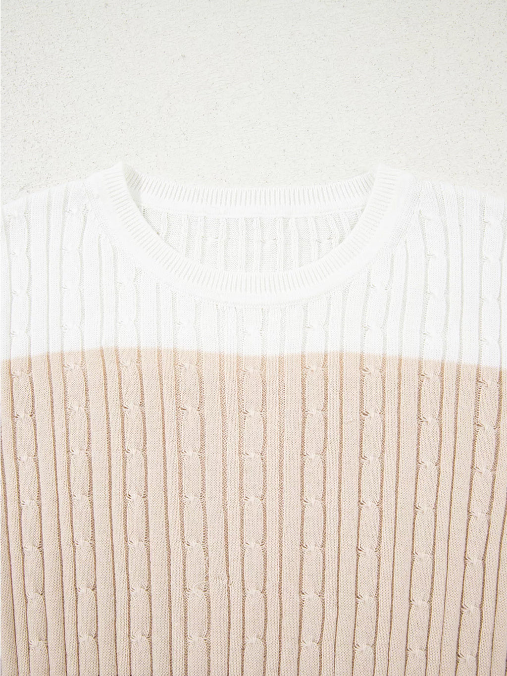 Colorblock Cable Knit Round Neck Sweater