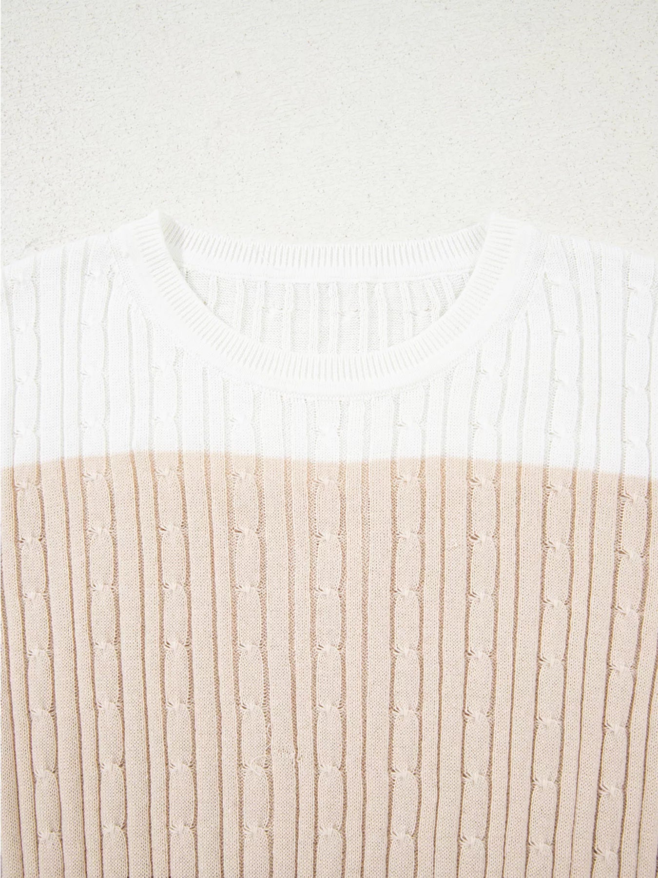 Colorblock Cable Knit Round Neck Sweater
