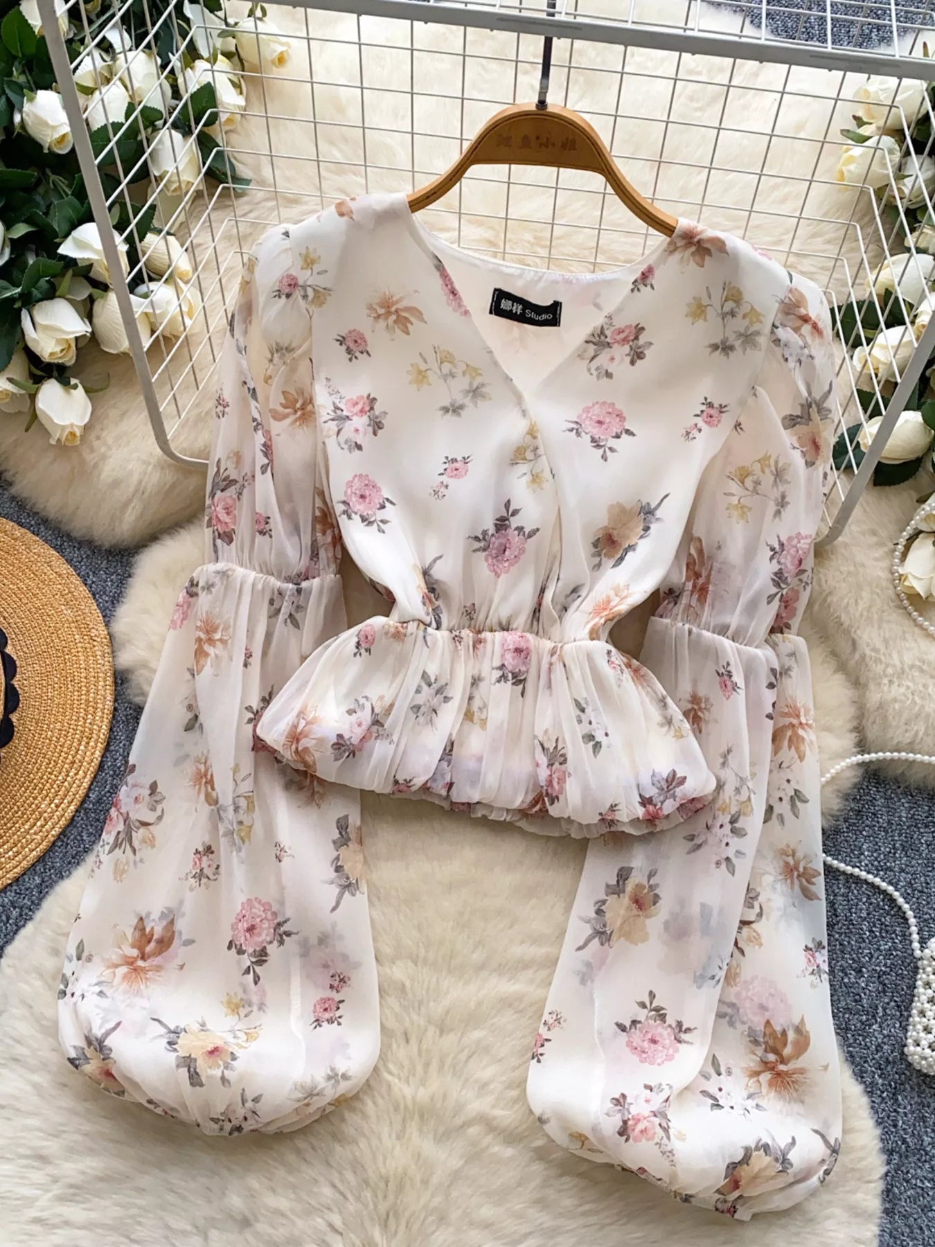 Floral Print Chiffon Balloon Sleeve Blouse