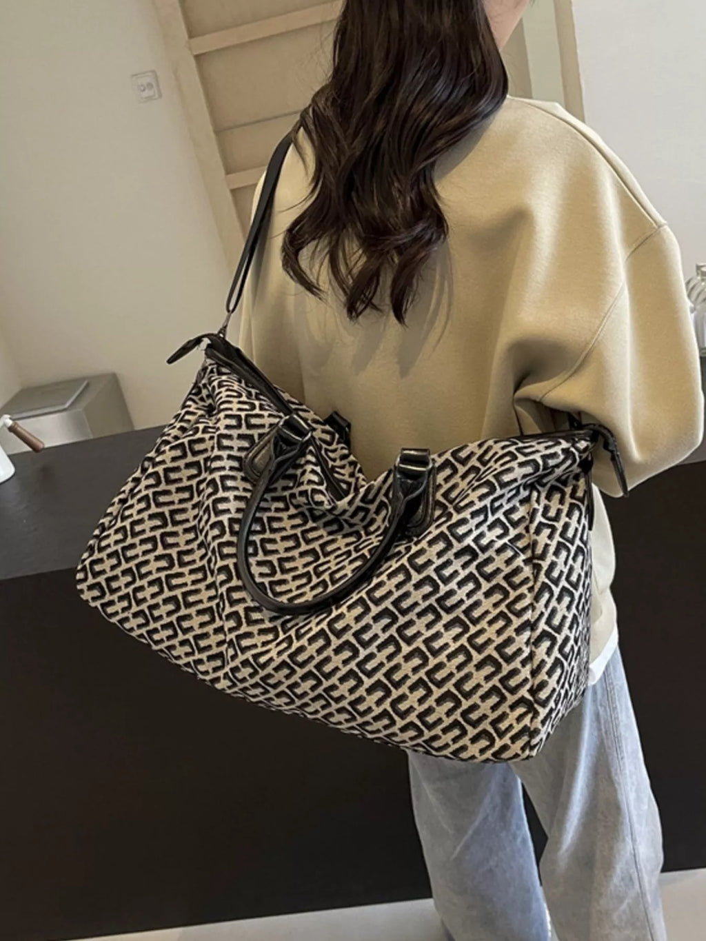 Patterned Large Capacity Travel Bag