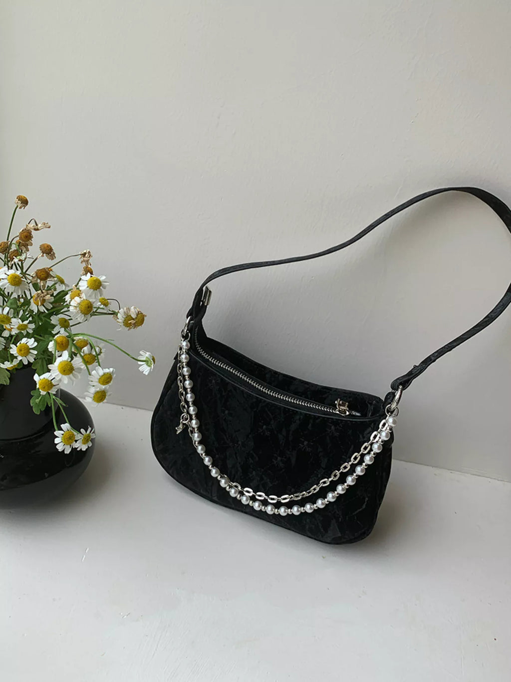 Pearl Chain Shoulder Bag