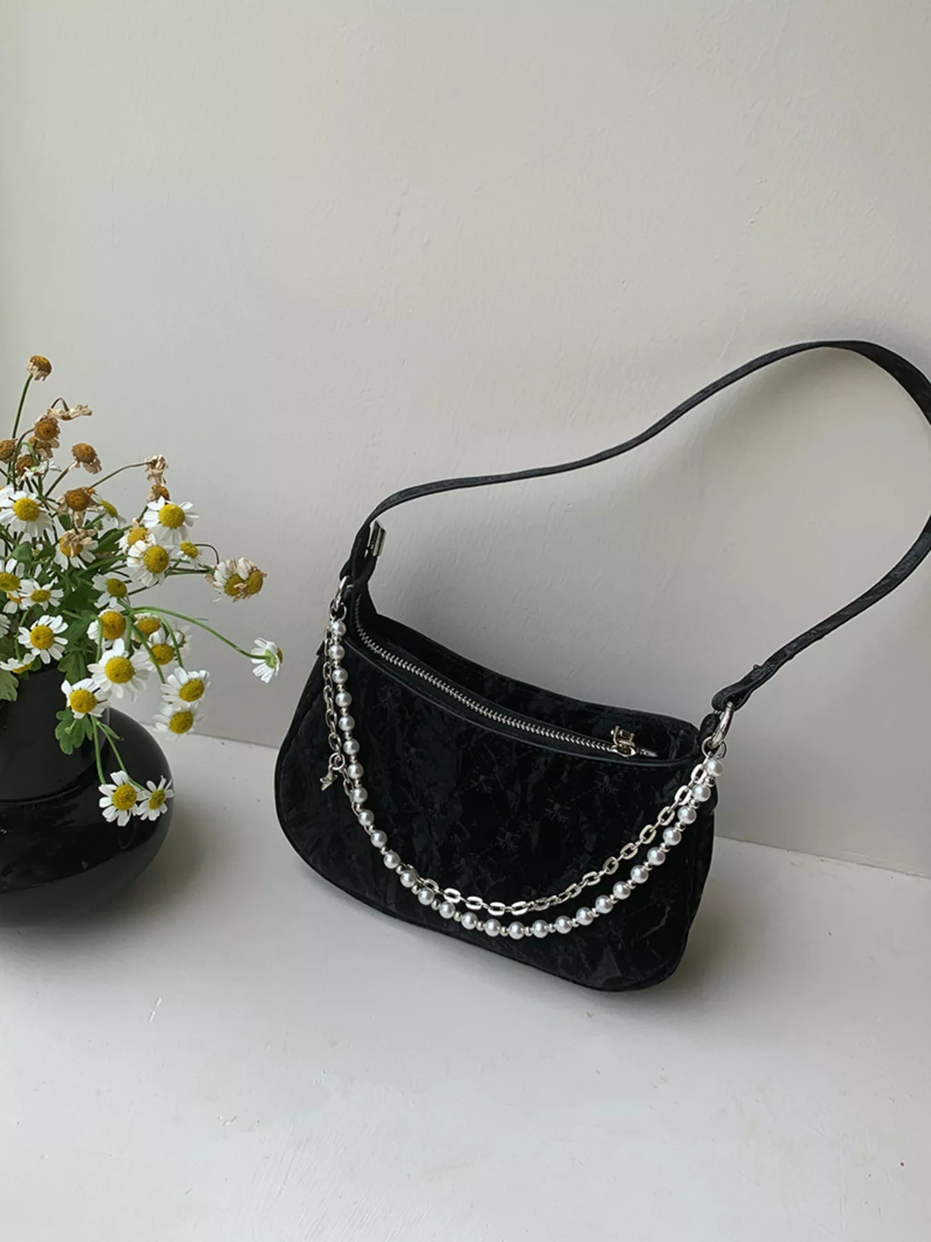 Pearl Chain Shoulder Bag