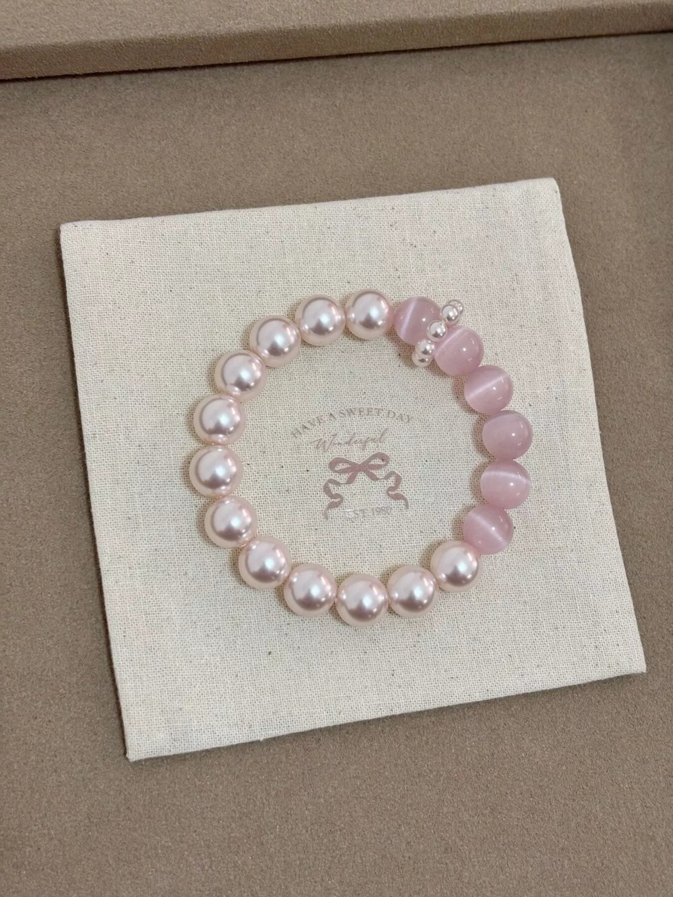 Pearl & Cat's Eye Stone Bracelet