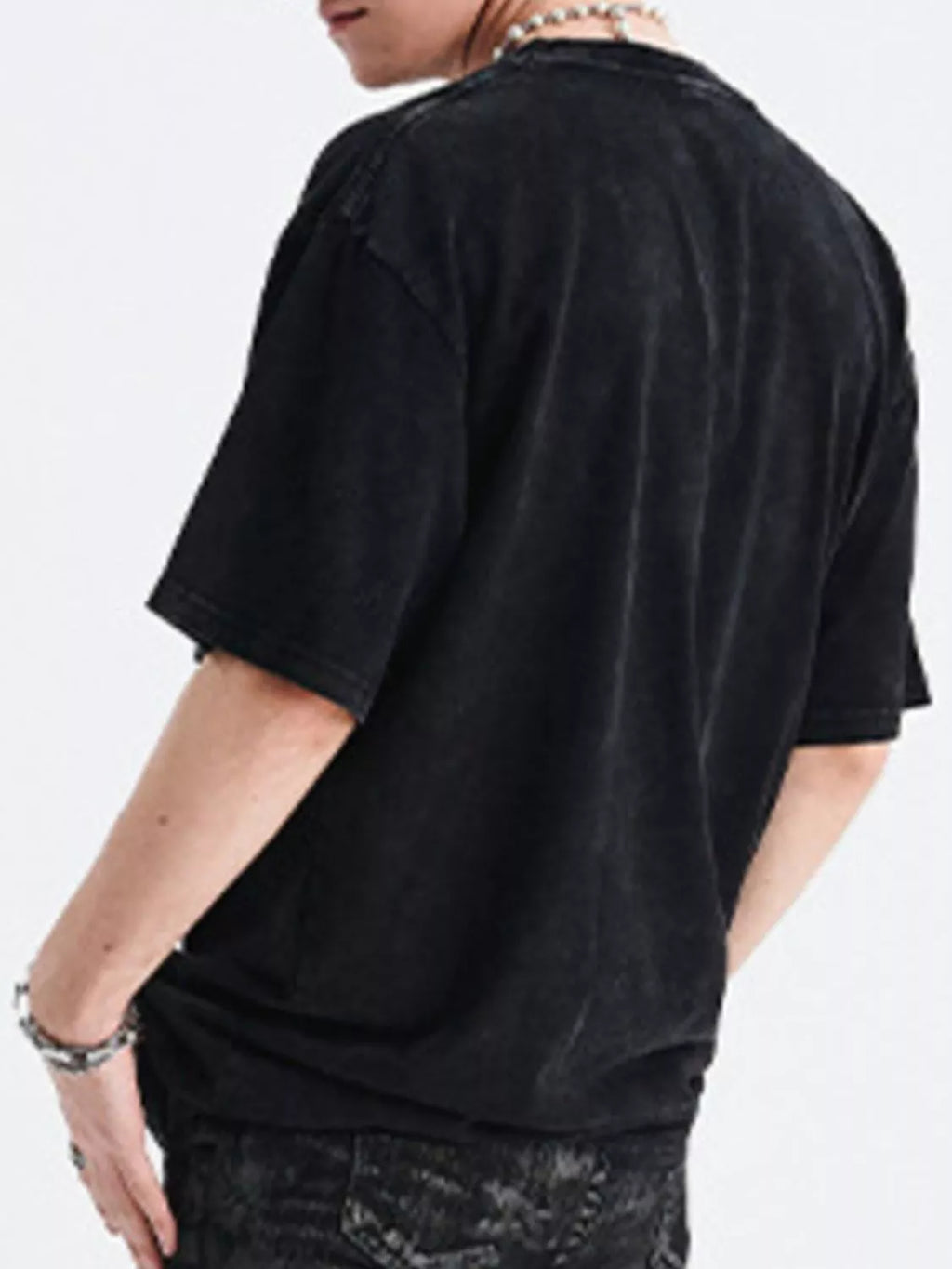 Men's Oversized Abstract Graphic T-Shirt