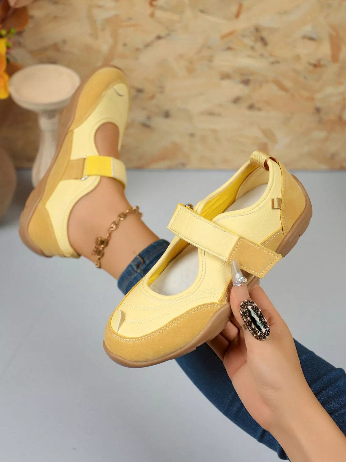 Round Toe Flats Velcro Strap Loafers