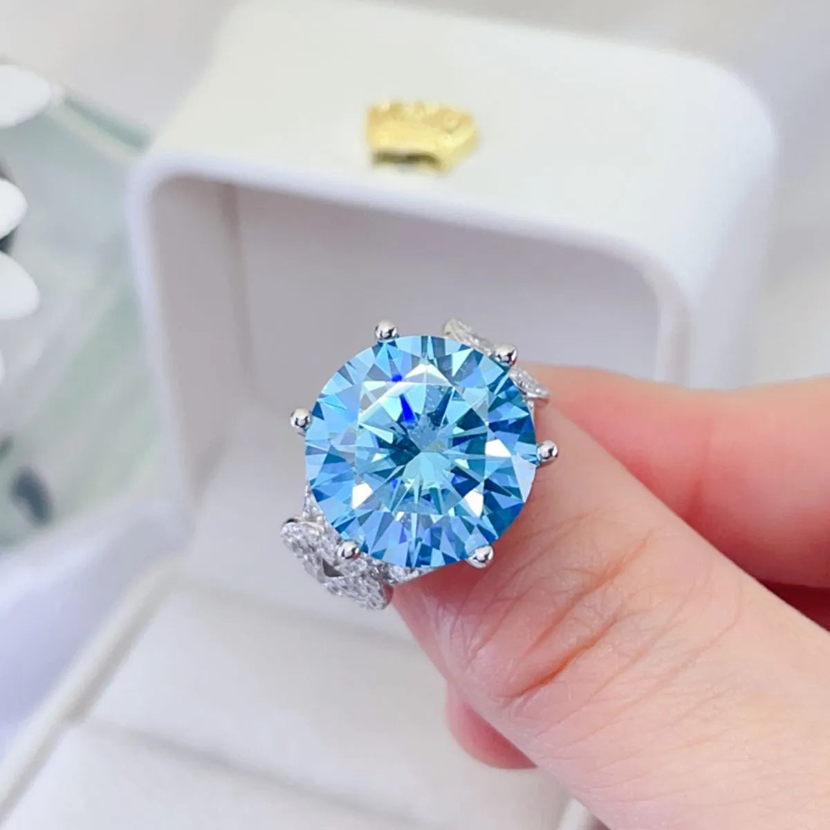 10 Carat Moissanite 925 Sterling Silver Ring