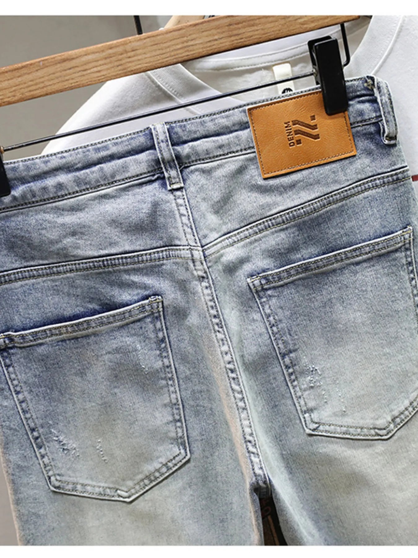 Men's Distressed Wide Leg Jeans
