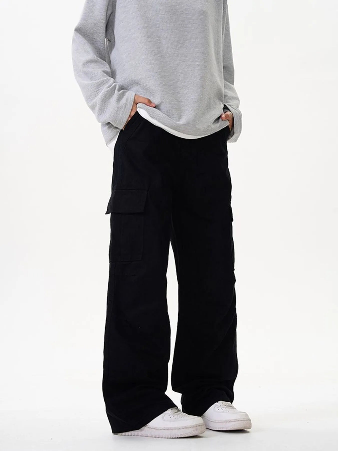 Men's Wide Leg Cargo Pants