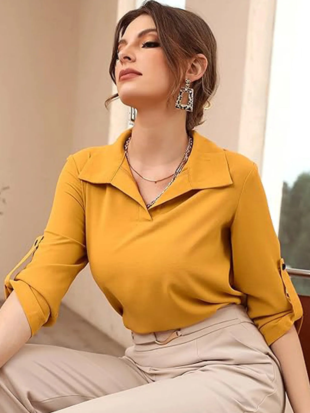 Collared Neck Half Sleeve Blouse
