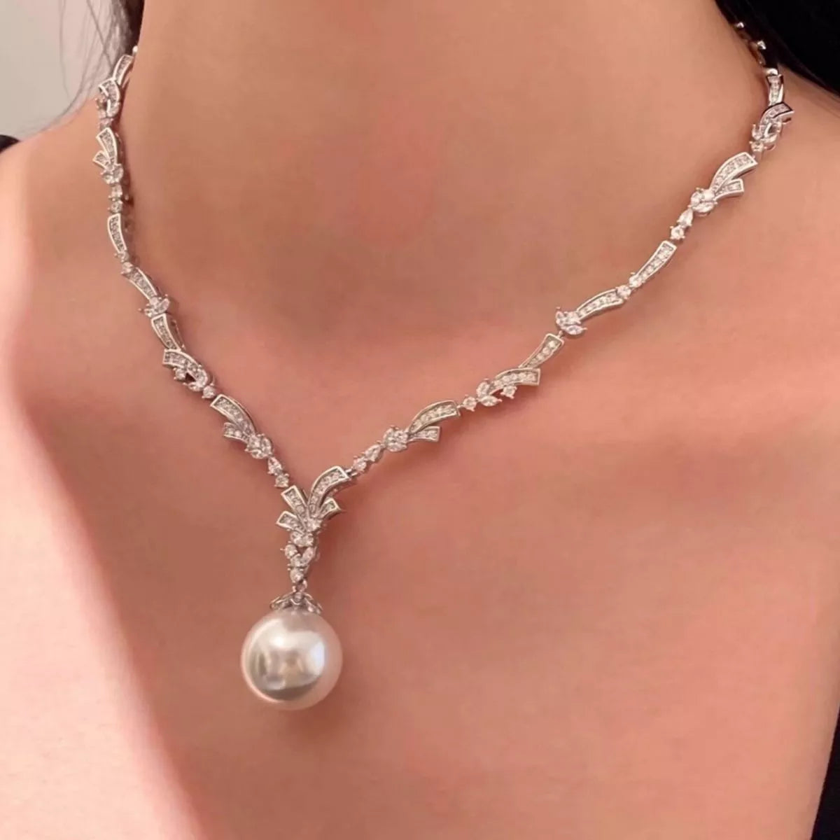 Zircon Pearl Pendant Necklace