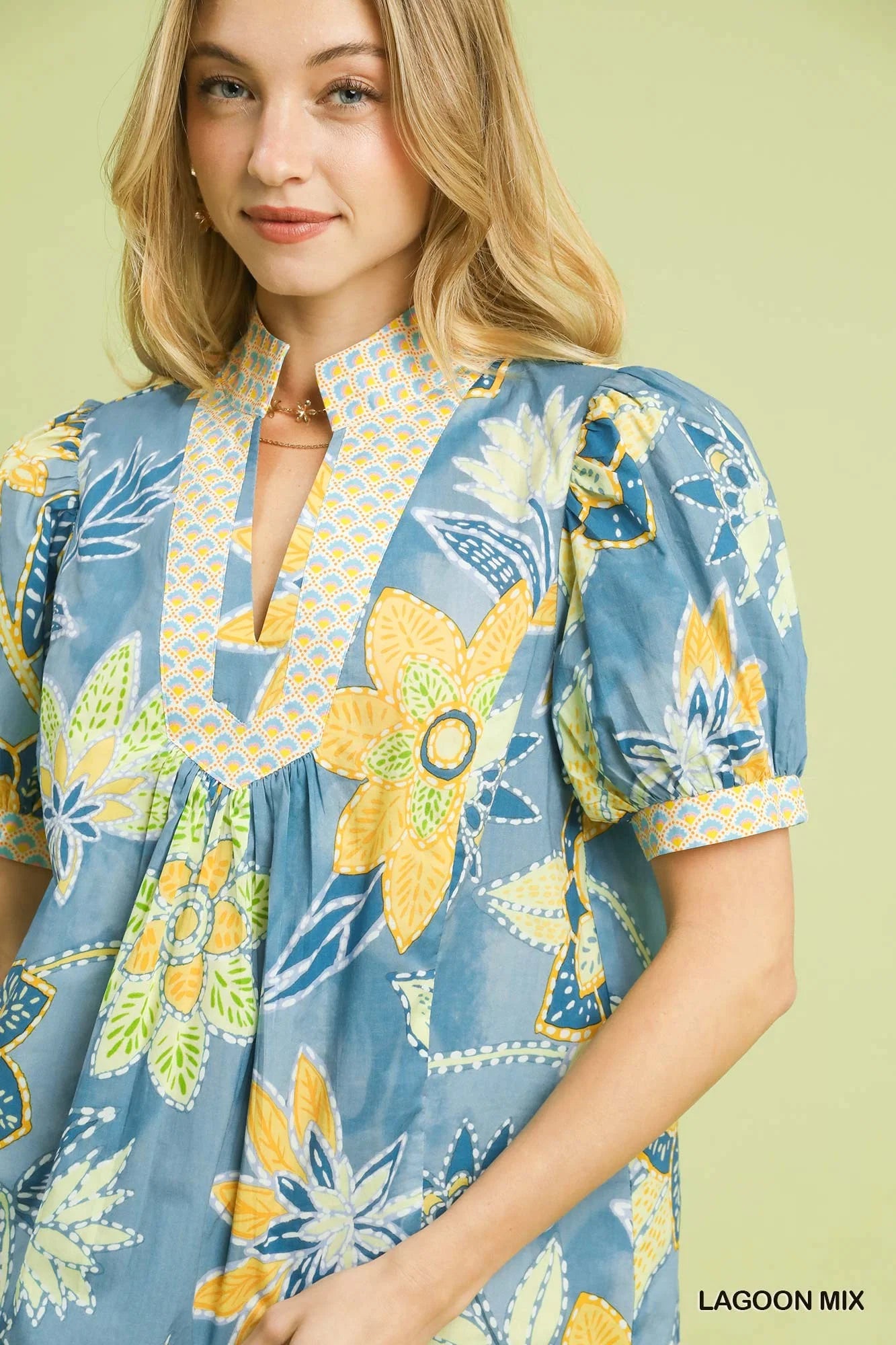 Umgee Mixed Abstract Print Puff Sleeve Blouse